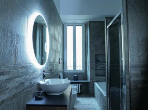 Wonderful downtown apartment-HD NETFLIX, KING-SIZE BED, two minutes' walk from metro Milano